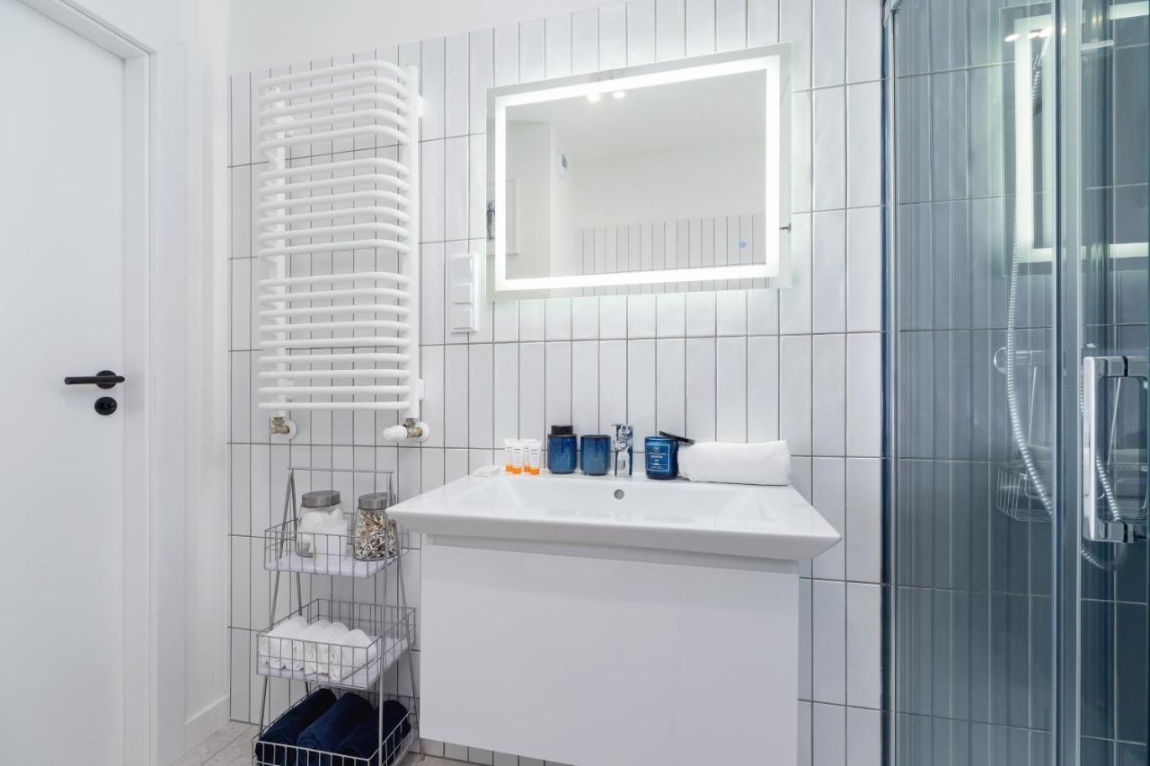 City Studio With Ac Czarnowiejska By Renters Krakau Buitenkant foto