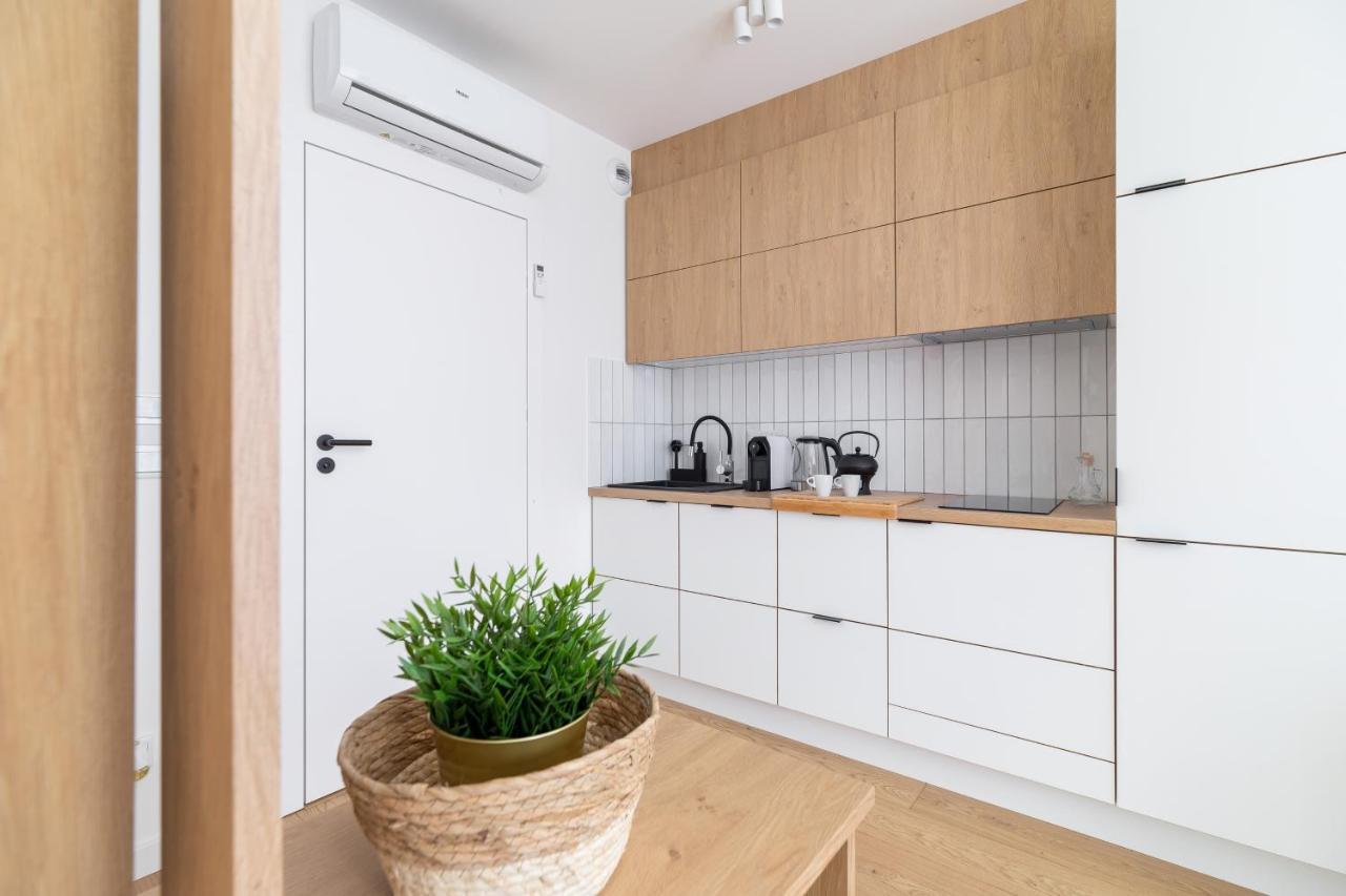City Studio With Ac Czarnowiejska By Renters Krakau Buitenkant foto